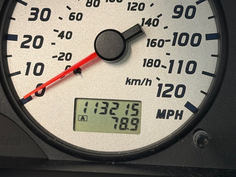 2002 Nissan Pathfinder SE Sport Utility 4X4 / 1-OWNER LOCAL / LOW MILES / Sunroof / ZERO RUST - Photo 44 - Gladstone, OR 97027