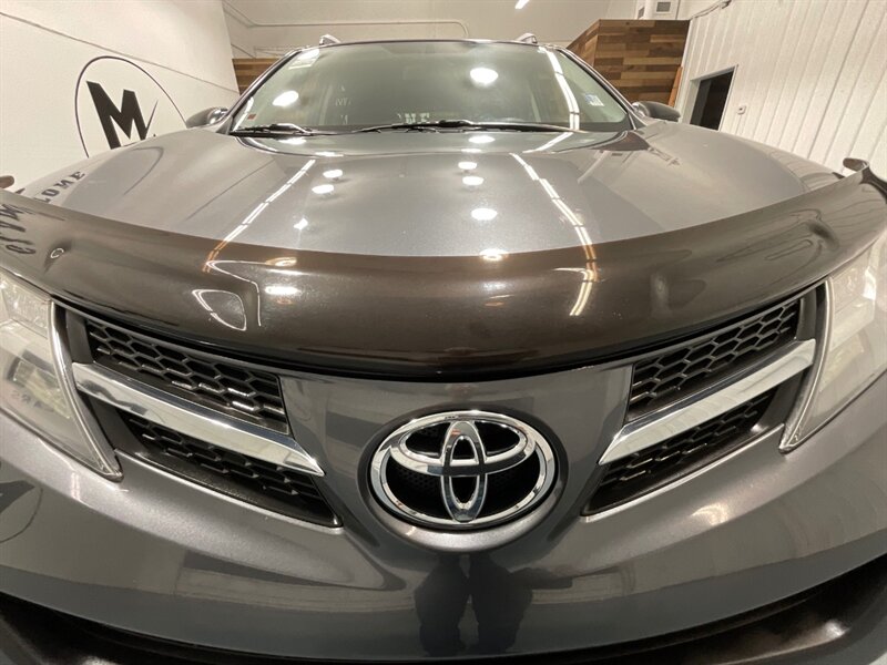 2014 Toyota RAV4 LE Sport Utility AWD / 2.5L 4Cyl / Backup Camera  / Local SUV w. ZERO RUST - Photo 30 - Gladstone, OR 97027