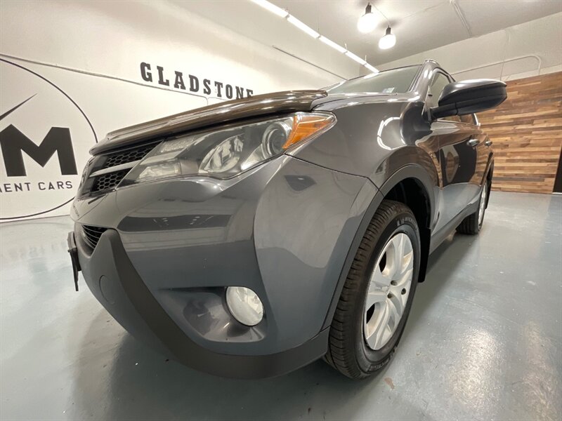 2014 Toyota RAV4 LE Sport Utility AWD / 2.5L 4Cyl / Backup Camera  / Local SUV w. ZERO RUST - Photo 55 - Gladstone, OR 97027