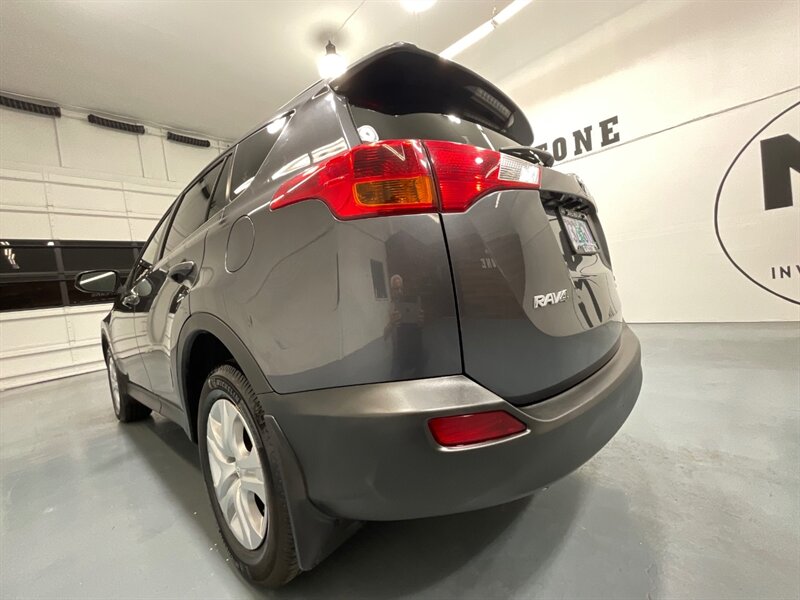 2014 Toyota RAV4 LE Sport Utility AWD / 2.5L 4Cyl / Backup Camera  / Local SUV w. ZERO RUST - Photo 54 - Gladstone, OR 97027