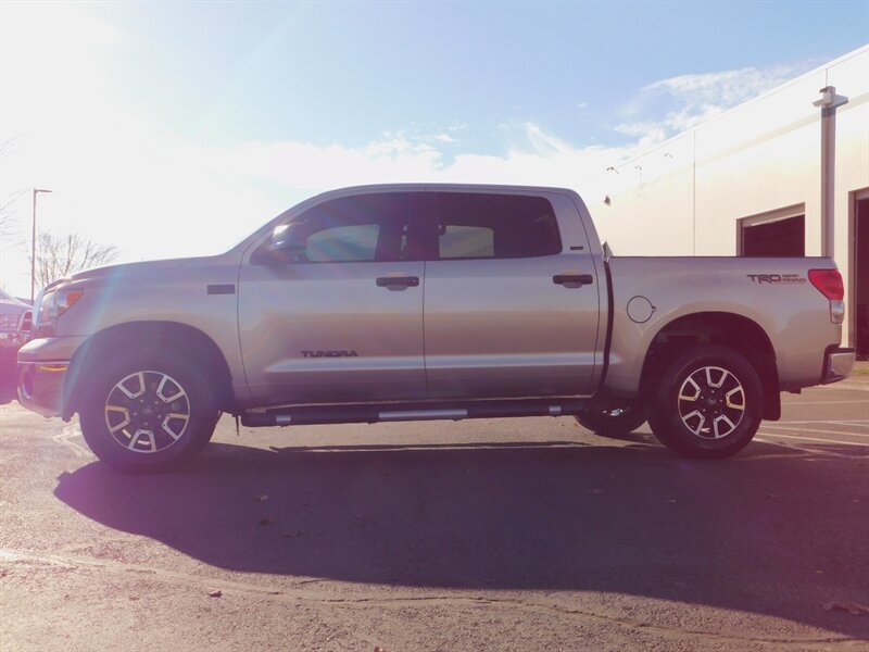 2008 Toyota Tundra CREW MAX 5.7L / 4X4 / TRD OFF ROAD / 114K MILES   - Photo 3 - Portland, OR 97217