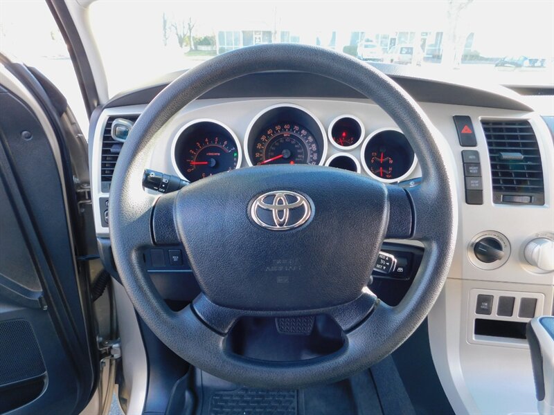 2008 Toyota Tundra CREW MAX 5.7L / 4X4 / TRD OFF ROAD / 114K MILES   - Photo 35 - Portland, OR 97217