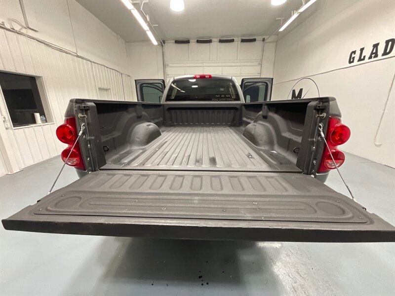 2008 Dodge Ram 3500 BIG HORN 4X4 6-SPEED MANUAL/6.7L CUMMINS DIESEL /1-OWNER LOCAL w. ZERO RUST / LONG BED - Photo 10 - Gladstone, OR 97027