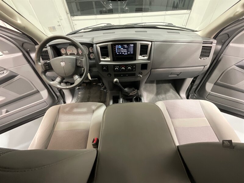 2008 Dodge Ram 3500 BIG HORN 4X4 6-SPEED MANUAL/6.7L CUMMINS DIESEL /1-OWNER LOCAL w. ZERO RUST / LONG BED - Photo 34 - Gladstone, OR 97027