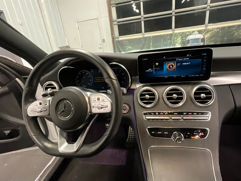 2020 Mercedes-Benz C 300 4MATIC AWD / AMG LINE / 1-OWNER/ 22,000 MILE  Leather & Heated Seats / Premium Pkg / AMG LINE / SPORT SUSPENSION / PANO SUNROOF / LOCAL & CLEAN !! - Photo 17 - Gladstone, OR 97027