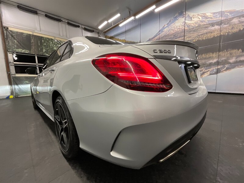 2020 Mercedes-Benz C 300 4MATIC AWD / AMG LINE / 1-OWNER/ 22,000 MILE  Leather & Heated Seats / Premium Pkg / AMG LINE / SPORT SUSPENSION / PANO SUNROOF / LOCAL & CLEAN !! - Photo 28 - Gladstone, OR 97027