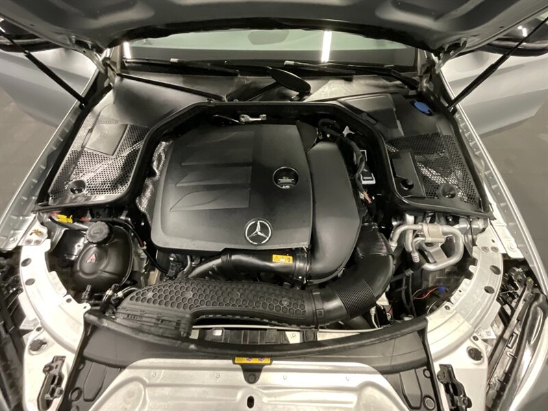 2020 Mercedes-Benz C 300 4MATIC AWD / AMG LINE / 1-OWNER/ 22,000 MILE  Leather & Heated Seats / Premium Pkg / AMG LINE / SPORT SUSPENSION / PANO SUNROOF / LOCAL & CLEAN !! - Photo 30 - Gladstone, OR 97027