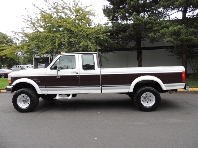 1997 Ford F-250 XLT Heavy Duty/ 4X4 / Long Bed / 7.3L Turbo Diesel   - Photo 3 - Portland, OR 97217