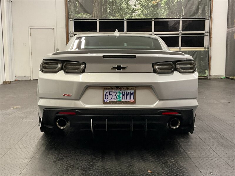 2019 Chevrolet Camaro LT Coupe / 3.6 V6 / RS PKG /  21,000 MILES  LOCAL CAR / Backup Camera / SHARP & CLEAN !! - Photo 6 - Gladstone, OR 97027