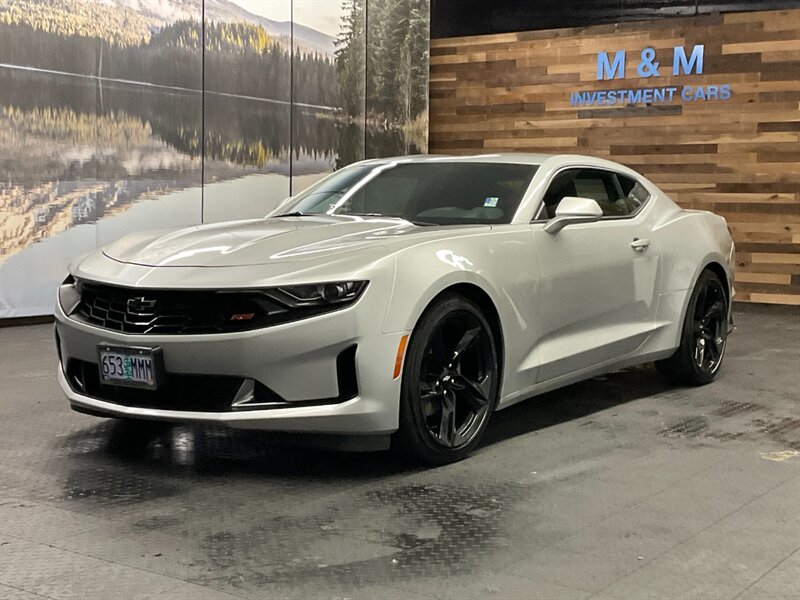 2019 Chevrolet Camaro LT Coupe / 3.6 V6 / RS PKG /  21,000 MILES  LOCAL CAR / Backup Camera / SHARP & CLEAN !! - Photo 25 - Gladstone, OR 97027