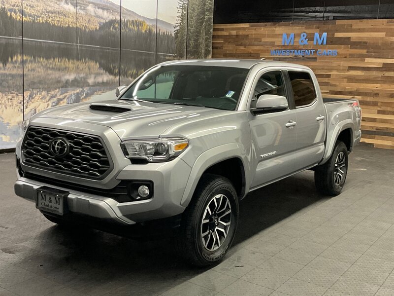 2021 Toyota Tacoma TRD Sport Double Cab 4X4 /V6 /1-Owner / 6,000 MILE  LOCAL OREGON TRUCK / LIKE NEW CONDITION / SHARP & CLEAN !! - Photo 25 - Gladstone, OR 97027