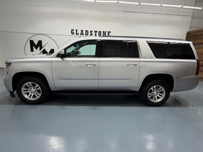 2019 Chevrolet Suburban LT 4X4 3RD ROW SEAT / DVD / Leather / Sunroof  / ZERO RUST - Photo 3 - Gladstone, OR 97027