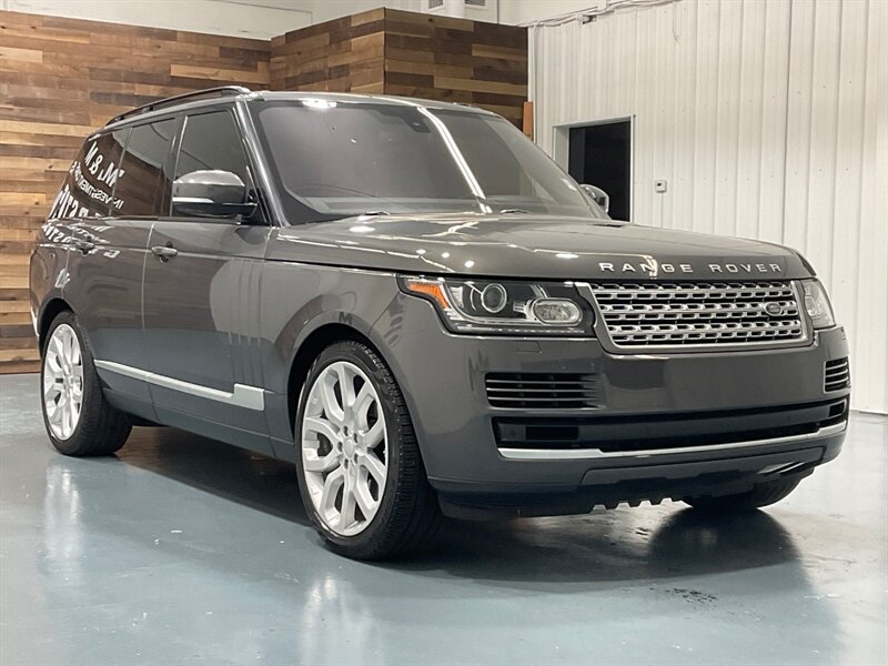 2016 Land Rover Range Rover HSE Sport Utility / V6 SUPERCHARGED / Pano Sunroof  / LOCAL SUV - Photo 2 - Gladstone, OR 97027