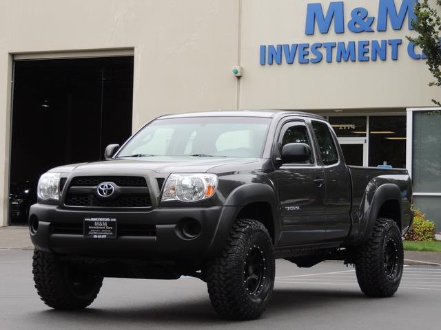 2011 Toyota Tacoma SR5 / 4X4 / 5-SPEED MANUAL / LIFTED LIFTED   - Photo 32 - Portland, OR 97217