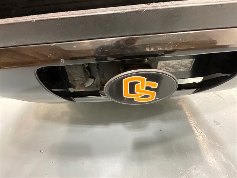 2007 GMC Yukon XL SLT 2500 4X4 / 6.0L V8 / 1-OWNER / FULLYLOADED / LOCAL OREGON SUV / ZERO RUST / Leather Heated Seats / DVD Player - Photo 44 - Gladstone, OR 97027