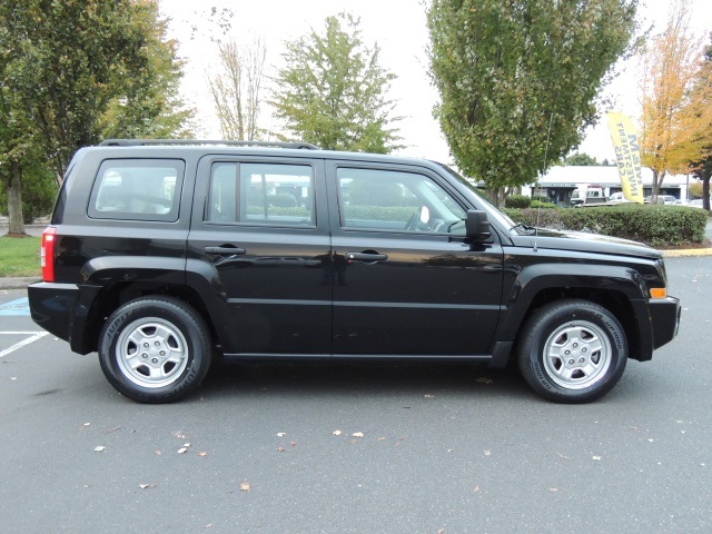 2008 Jeep Patriot Sport 71k Suv wagon 30MPG   - Photo 4 - Portland, OR 97217