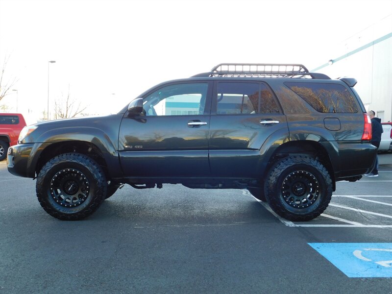 2006 Toyota 4Runner SR5 SUV 4X4 / V8 / 3RD SEAT / LIFTED LIFTED   - Photo 3 - Portland, OR 97217