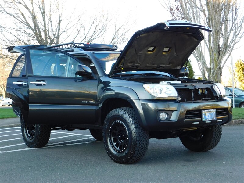 2006 Toyota 4Runner SR5 SUV 4X4 / V8 / 3RD SEAT / LIFTED LIFTED   - Photo 29 - Portland, OR 97217