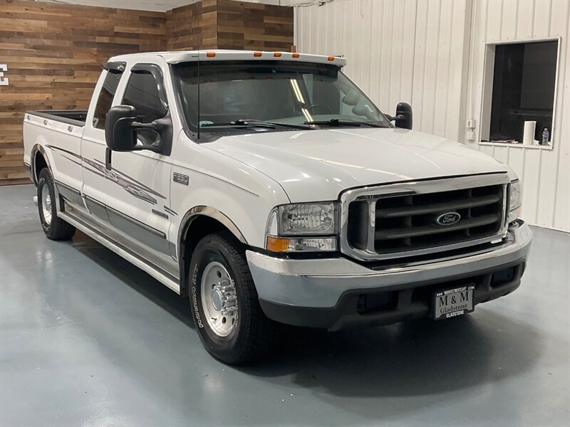 1999 Ford F-250 XLT 7.3L DIESEL / 6-SPEED MANUAL / 146k MILES / LOCAL TRUCK w. ZERO RUST / LONG BED - Photo 2 - Gladstone, OR 97027