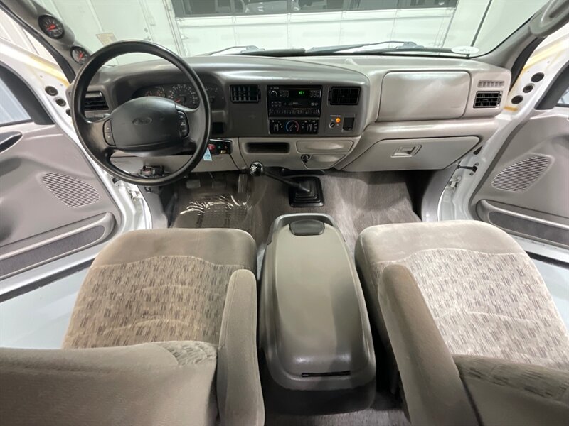 1999 Ford F-250 XLT 7.3L DIESEL / 6-SPEED MANUAL / 146k MILES / LOCAL TRUCK w. ZERO RUST / LONG BED - Photo 35 - Gladstone, OR 97027