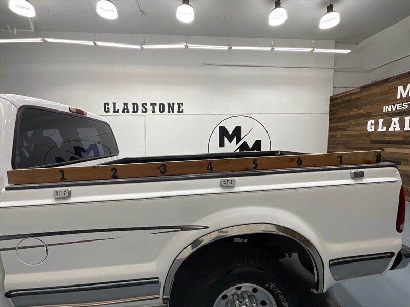 1999 Ford F-250 XLT 7.3L DIESEL / 6-SPEED MANUAL / 146k MILES / LOCAL TRUCK w. ZERO RUST / LONG BED - Photo 9 - Gladstone, OR 97027