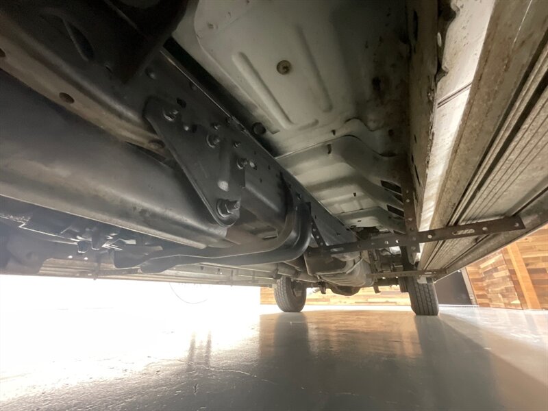 1999 Ford F-250 XLT 7.3L DIESEL / 6-SPEED MANUAL / 146k MILES / LOCAL TRUCK w. ZERO RUST / LONG BED - Photo 49 - Gladstone, OR 97027