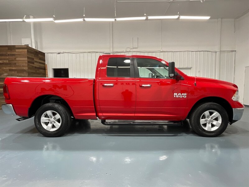 2016 RAM 1500 SLT Quad Cab 4X4 / 3.6L V6 / 79,000 MILES  / 8-Speed Automatic - Photo 4 - Gladstone, OR 97027