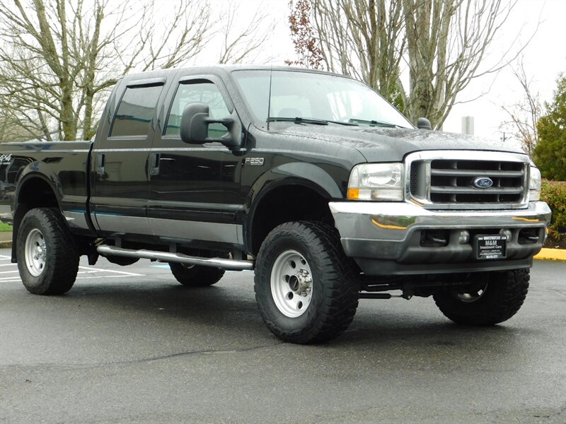 2002 Ford F-250 Lariat Crew Cab 4X4 7.3L DIESEL / 6-SPEED MANUAL