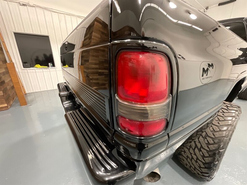 1999 Dodge Ram 2500 Laramie SLT 4x4 / 5.9L DIESEL / LIFTED/ 100k MILES / LOCAL w. ZERO RUST - Photo 29 - Gladstone, OR 97027