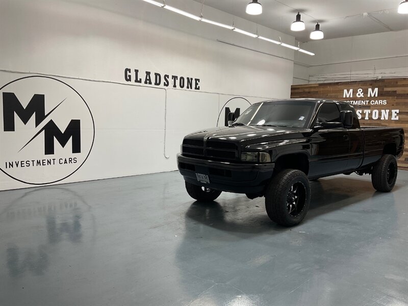 1999 Dodge Ram 2500 Laramie SLT 4x4 / 5.9L DIESEL / LIFTED/ 100k MILES / LOCAL w. ZERO RUST - Photo 54 - Gladstone, OR 97027