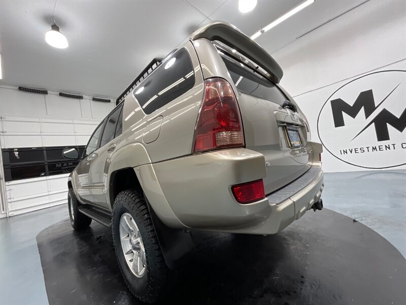 2004 Toyota 4Runner SR5 4X4 / 4.0L V6 / 3RD ROW SEAT / LIFTED  / ZERO RUST - Photo 32 - Gladstone, OR 97027