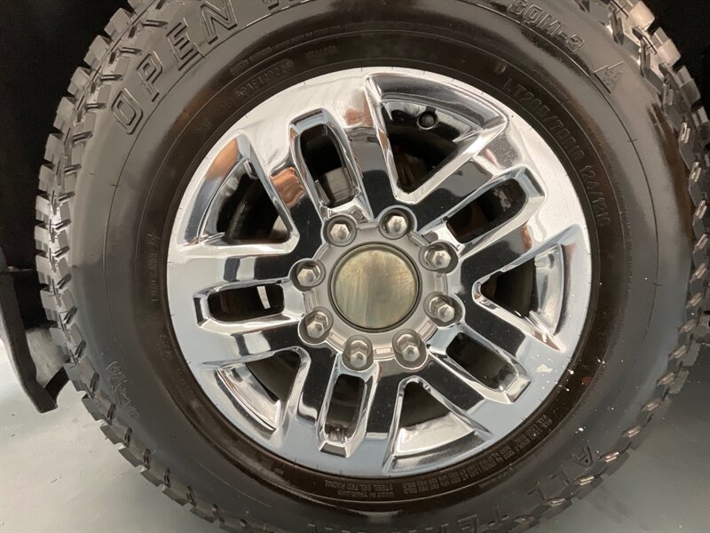 2019 Chevrolet Silverado 3500 LT Crew Cab 4X4 / 6.0L V8 GAS/ Z71 OFFRD / 1-OWNER  / LONG BED - Photo 34 - Gladstone, OR 97027