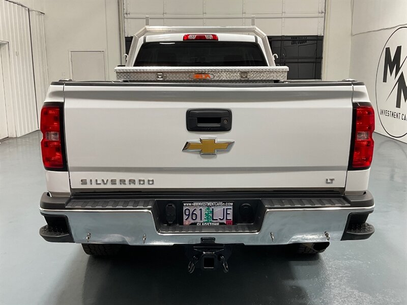 2019 Chevrolet Silverado 3500 LT Crew Cab 4X4 / 6.0L V8 GAS/ Z71 OFFRD / 1-OWNER  / LONG BED - Photo 6 - Gladstone, OR 97027