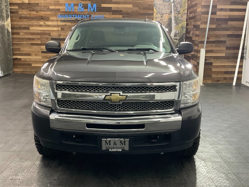 2010 Chevrolet Silverado 1500 LS Crew Cab 4X4 / 4.8L V8 / BRAND NEW MUD TIRES   - Photo 5 - Gladstone, OR 97027