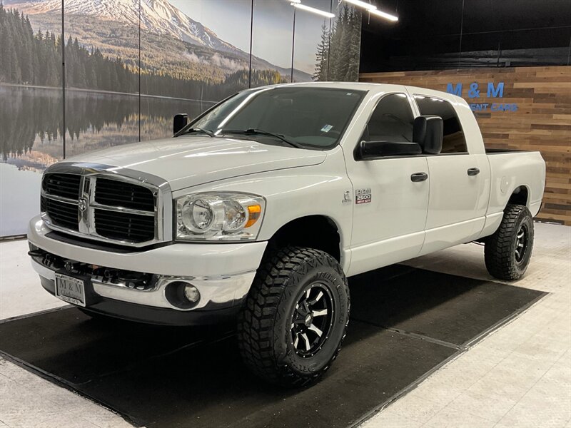 2007 Dodge Ram 2500 SLT MEGA CAB  4X4 / 6.7L DIESEL / 6-SPEED MANUAL  / LIFTED w. NEW WHEELS & TIRES - Photo 25 - Gladstone, OR 97027