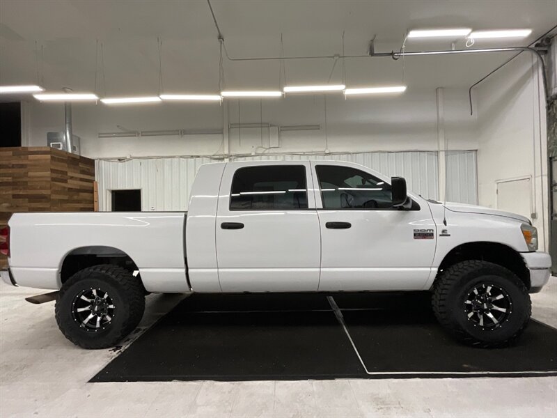 2007 Dodge Ram 2500 SLT MEGA CAB  4X4 / 6.7L DIESEL / 6-SPEED MANUAL  / LIFTED w. NEW WHEELS & TIRES - Photo 4 - Gladstone, OR 97027