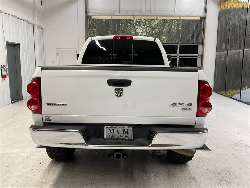 2007 Dodge Ram 2500 SLT MEGA CAB  4X4 / 6.7L DIESEL / 6-SPEED MANUAL  / LIFTED w. NEW WHEELS & TIRES - Photo 6 - Gladstone, OR 97027