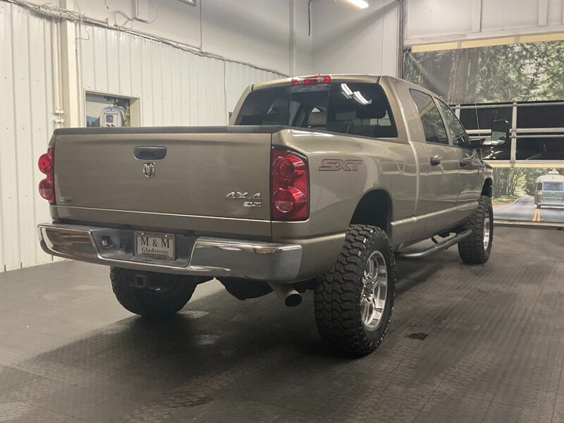 2008 Dodge Ram 2500 SXT MEGACAB 4X4 / 6.7L CUMMINS DIESEL  6.7L CUMMINS DIESEL / NEW 35 " MUD TIRES - Photo 7 - Gladstone, OR 97027