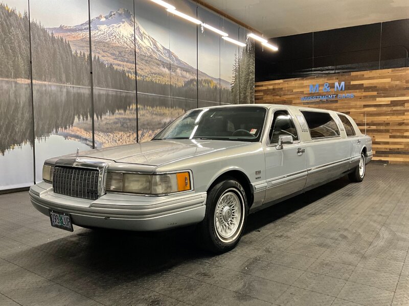 1993 Lincoln Town Car Executive Limousine   - Photo 19 - Gladstone, OR 97027