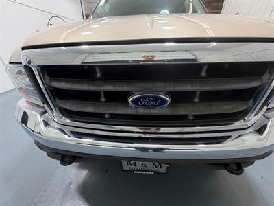 1999 Ford F-250 Super Duty XLT 4X4 / 5.4L V8 / Long Bed /ZERO RUST  / LOW MILES - Photo 30 - Gladstone, OR 97027