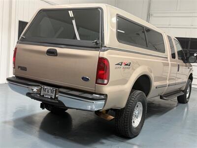 1999 Ford F-250 Super Duty XLT 4X4 / 5.4L V8 / Long Bed /ZERO RUST  / LOW MILES - Photo 8 - Gladstone, OR 97027