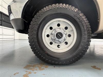 1999 Ford F-250 Super Duty XLT 4X4 / 5.4L V8 / Long Bed /ZERO RUST  / LOW MILES - Photo 23 - Gladstone, OR 97027