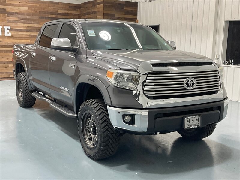 2014 Toyota Tundra Limited CrewMax 4X4 / Leather / LIFTED w.NEW TIRES  / Navigation & Backup Camera / Leather Heated Seats / ZERO RUST