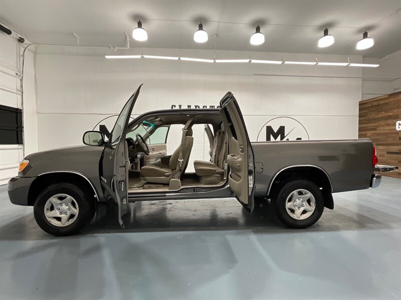 2006 Toyota Tundra SR5 Access Cab 4dr / 4.0 V6 / ZERO RUST /68K MILES  / BRAND NEW TIRES / Spray in bed liner / Towing Pkg - Photo 11 - Gladstone, OR 97027