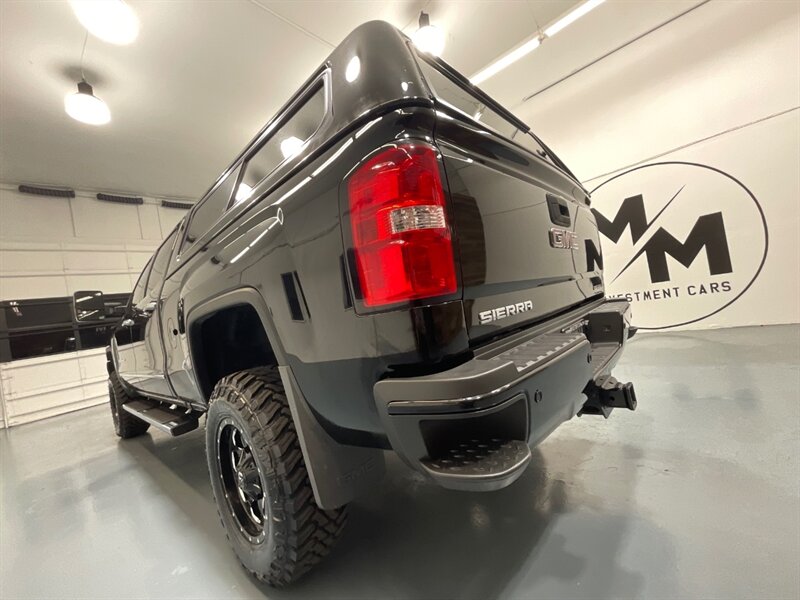 2018 GMC Sierra 2500 Denali Crew Cab 4X4 / 6.0L V8 GAS / NEW TIRES  /LOCAL OREGON TRUCK / ZERO RUST /Leather Heated Seats / Navigation - Photo 35 - Gladstone, OR 97027