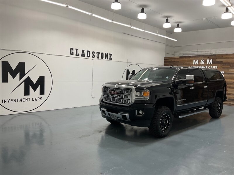 2018 GMC Sierra 2500 Denali Crew Cab 4X4 / 6.0L V8 GAS / NEW TIRES  /LOCAL OREGON TRUCK / ZERO RUST /Leather Heated Seats / Navigation - Photo 25 - Gladstone, OR 97027