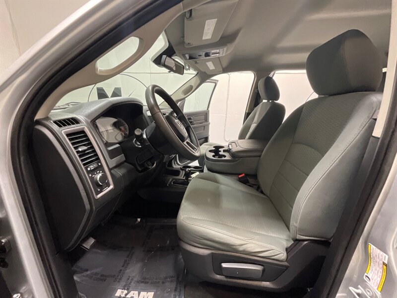 2016 RAM 3500 Tradesman 4X4 6.7L CUMMINS DIESEL /DUALLY /1-OWNER /ZERO RUST / LONG BED - Photo 12 - Gladstone, OR 97027