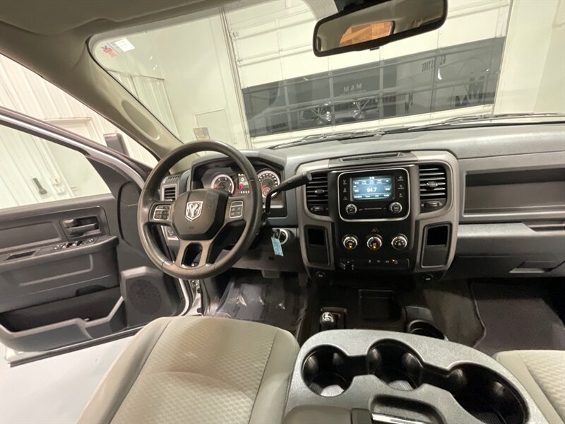 2016 RAM 3500 Tradesman 4X4 6.7L CUMMINS DIESEL /DUALLY /1-OWNER /ZERO RUST / LONG BED - Photo 17 - Gladstone, OR 97027