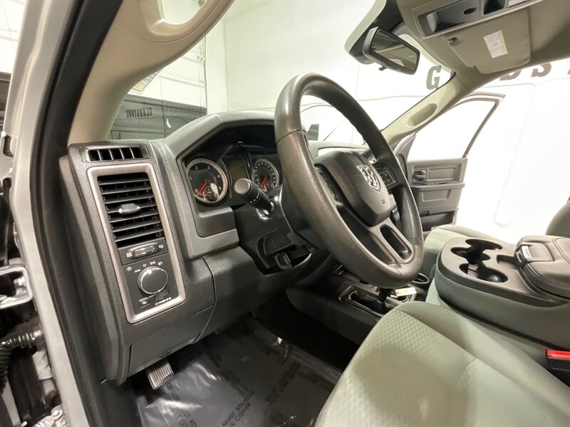 2016 RAM 3500 Tradesman 4X4 6.7L CUMMINS DIESEL /DUALLY /1-OWNER /ZERO RUST / LONG BED - Photo 35 - Gladstone, OR 97027