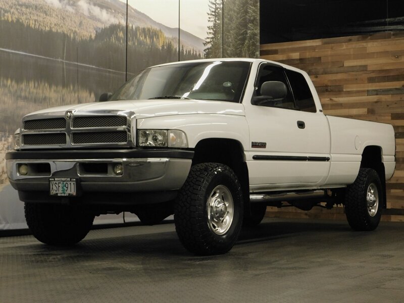 2001 Dodge Ram 2500 SLT Laramie 4dr Quad   - Photo 1 - Gladstone, OR 97027